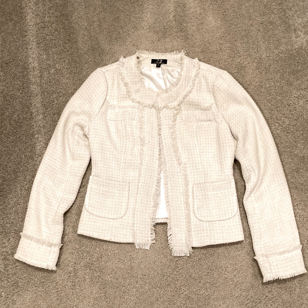 C2 studio, cream colored fancy blazer/jacket. Size S